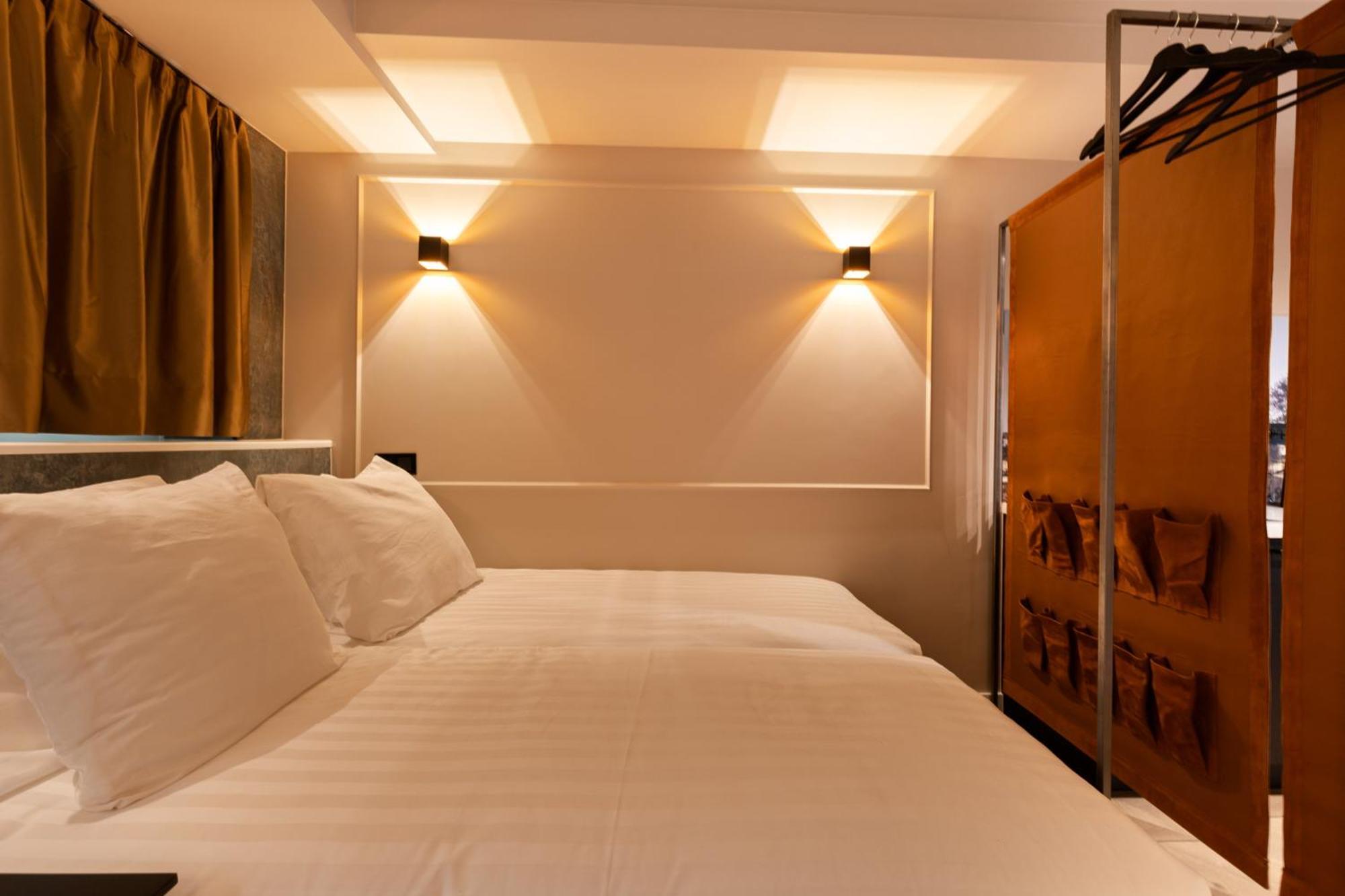 Midtown Royal Apartahotel Ámsterdam